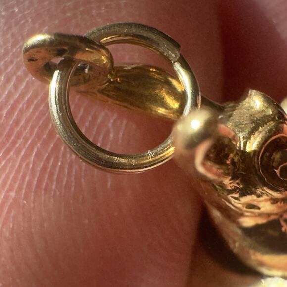 French Rabbit Heart Magician Hat 18K Yellow Gold Ruby Charm Pendant - Picture 11 of 16